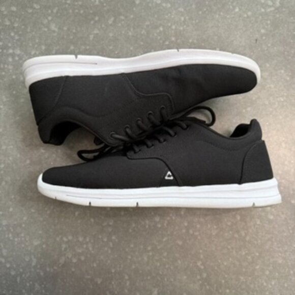 Cuater by TravisMathew Black Sneakers – Men’s Size 13 - Picture 4 of 13